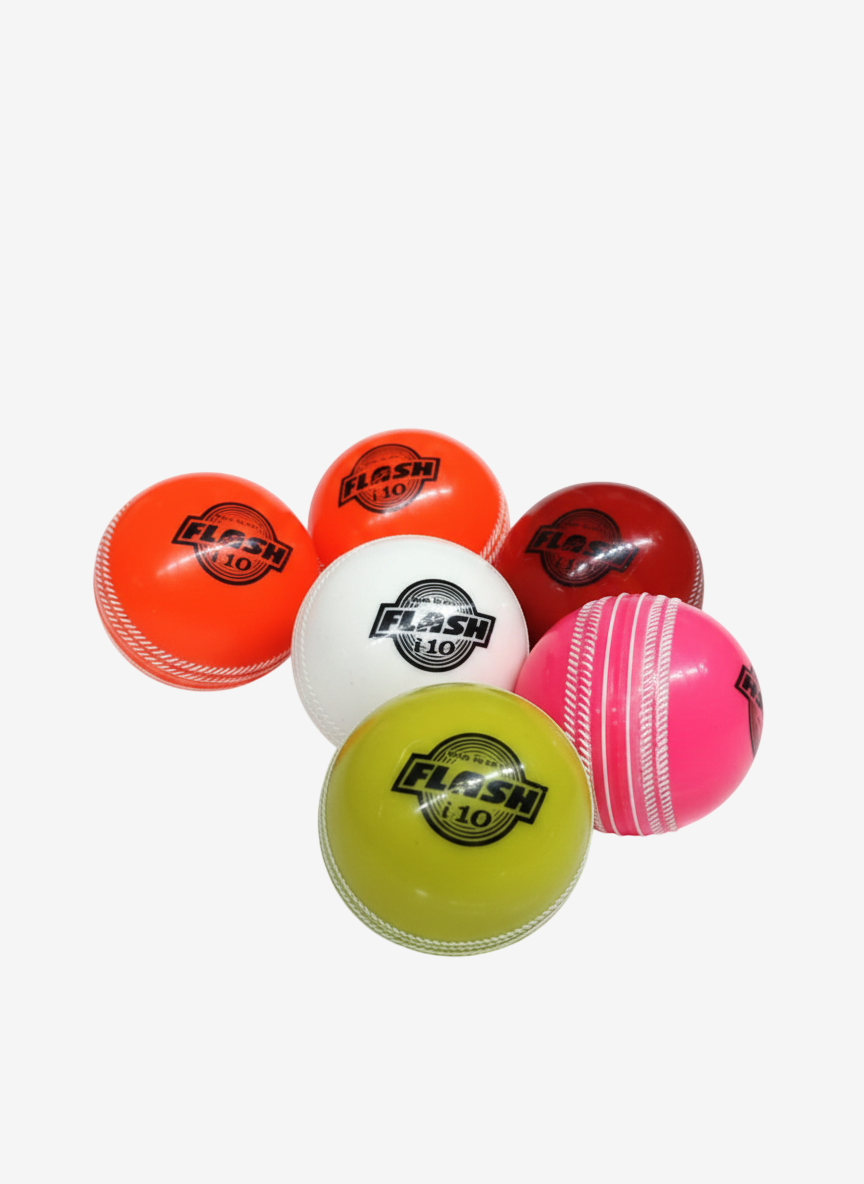 Flash i10 Cricket Ball